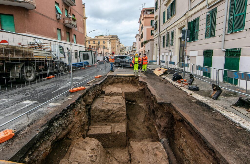 Gli scavi in via Luigi Tosti