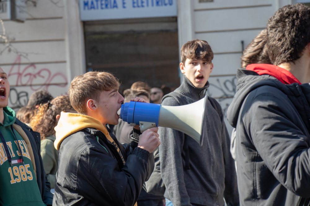 Una protesta degli studenti a Roma