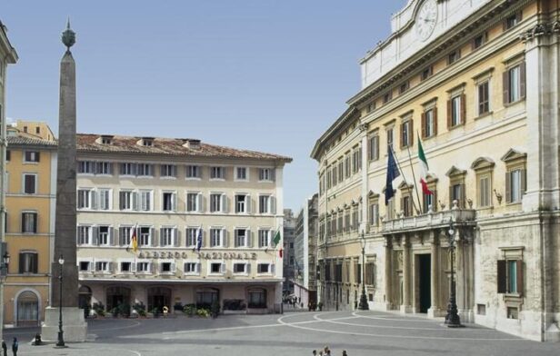 Hotel Nazionale piazza Montecitorio 