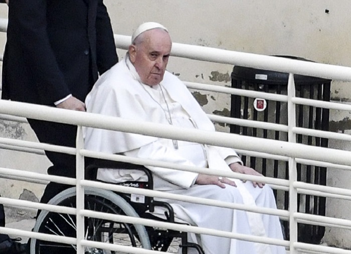 Papa Francesco. Foto agenzia Dire