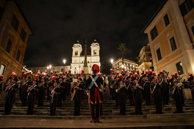 Banda dei carabinieri in piazza di Spagna