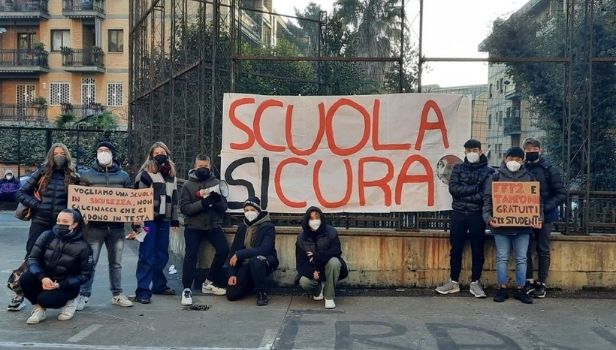 Protesta studentesca al liceo Archimede-Pacinotti