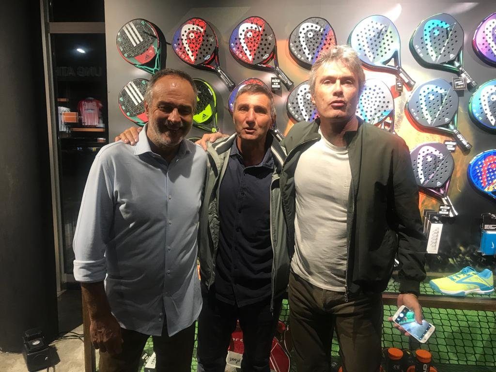 Gli ex calciatori Antonio Cabrini e Bruno Giordano con Guido Tommasi 