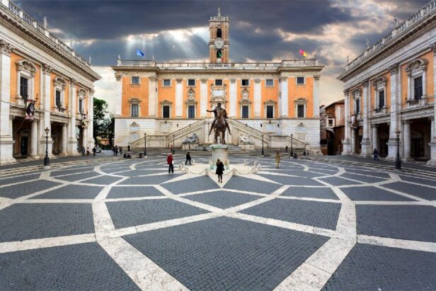 Il palazzo Senatorio, sede dell'assemblea capitolina