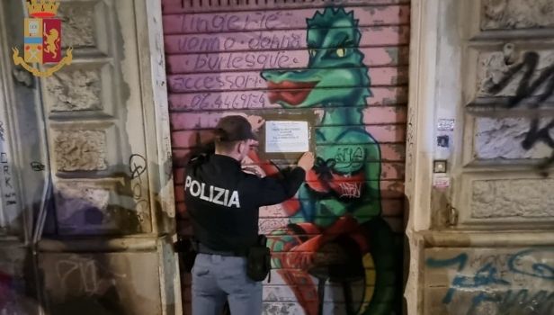 La polizia chiude un locale a San Lorenzo