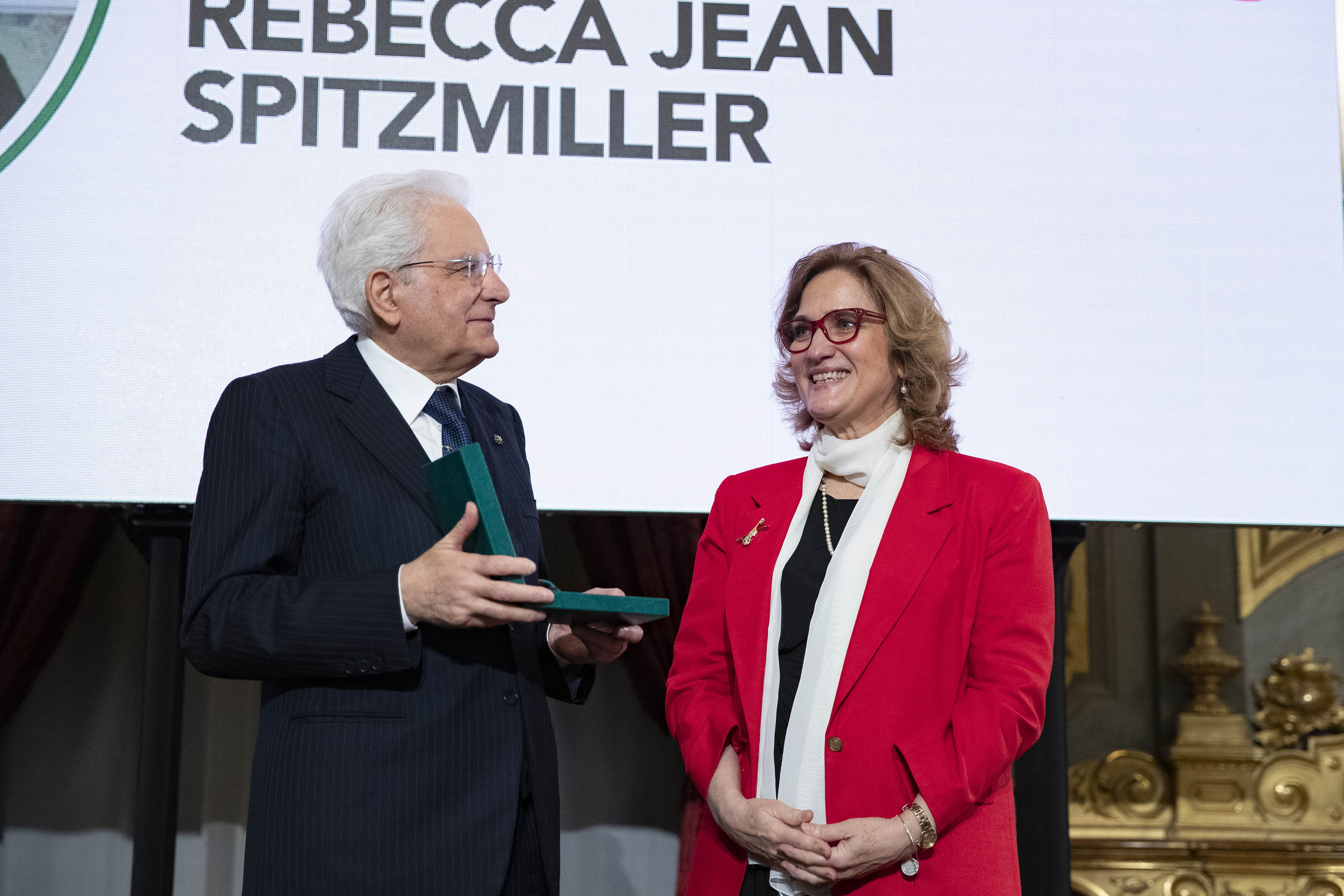 Rebecca Spitzmiller con il presidente Mattarella. Credits UFFICIO STAMPA – PRESIDENZA DELLA REPUBBLICA