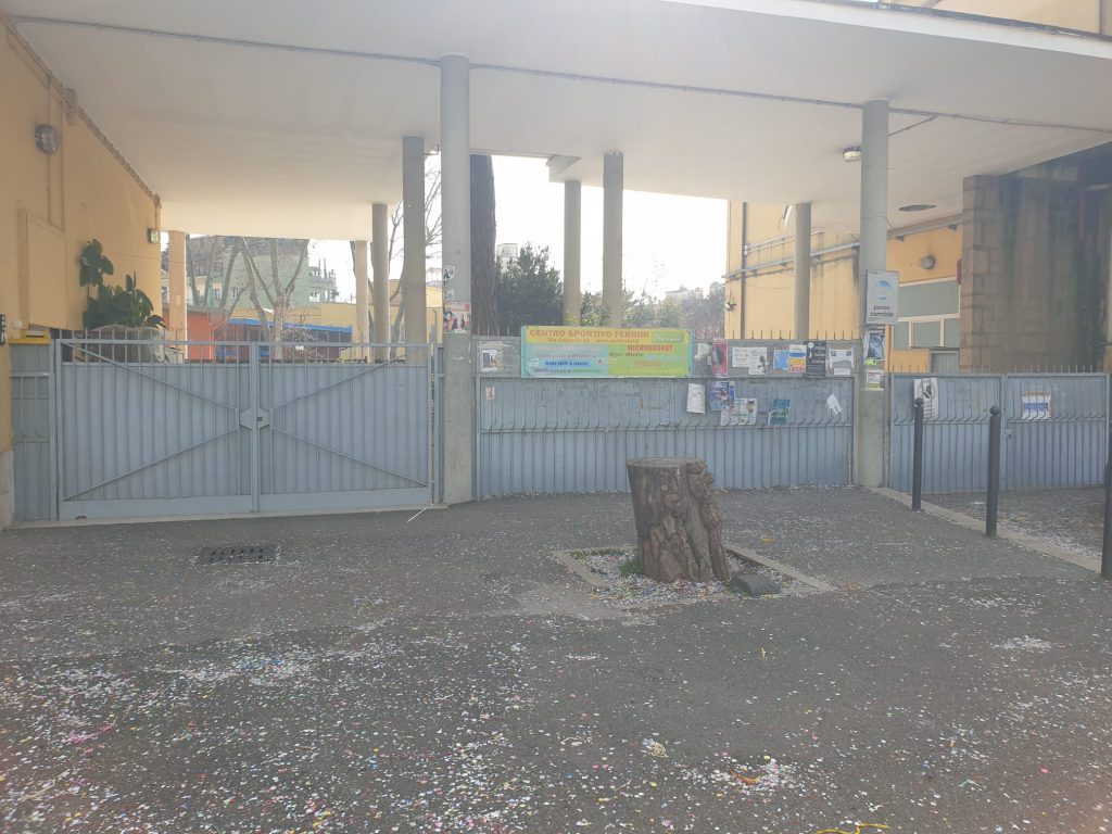 La scuola Ferrini chiusa